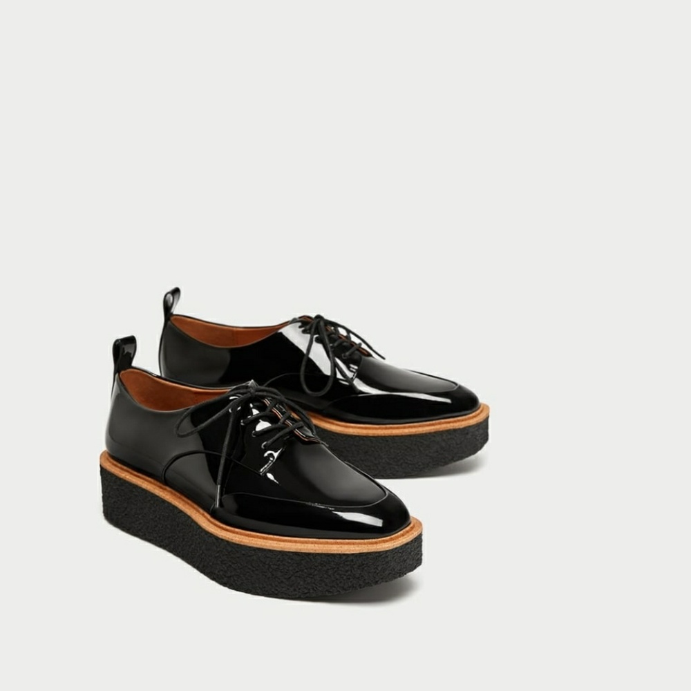 Platform shoes